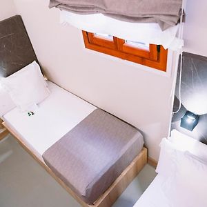Habitación Económica con 2 Camas Individuales